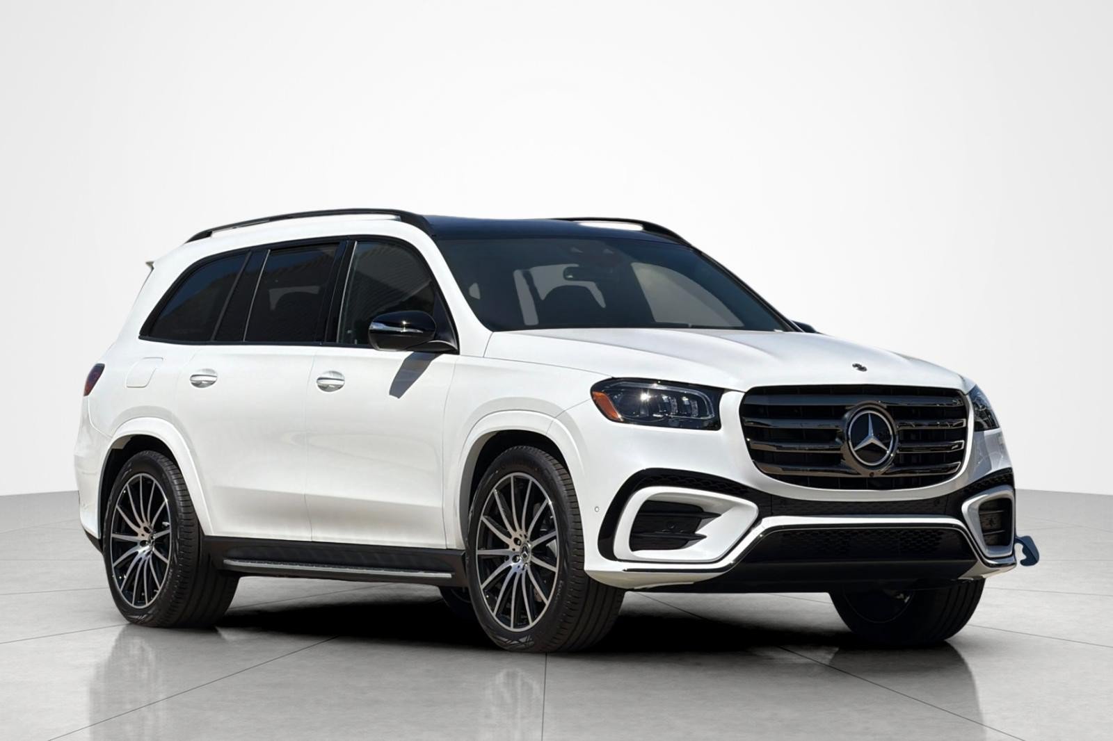 New 2025 Mercedes-Benz GLS 580 4MATIC image 7