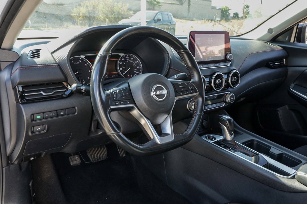 Used 2024 Nissan Sentra SR FWD image 16