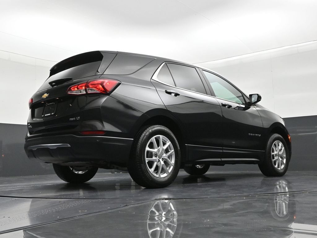 Used 2024 Chevrolet Equinox LT AWD/4WD image 24