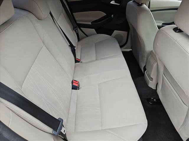Used 2018 Ford Focus SE FWD image 21