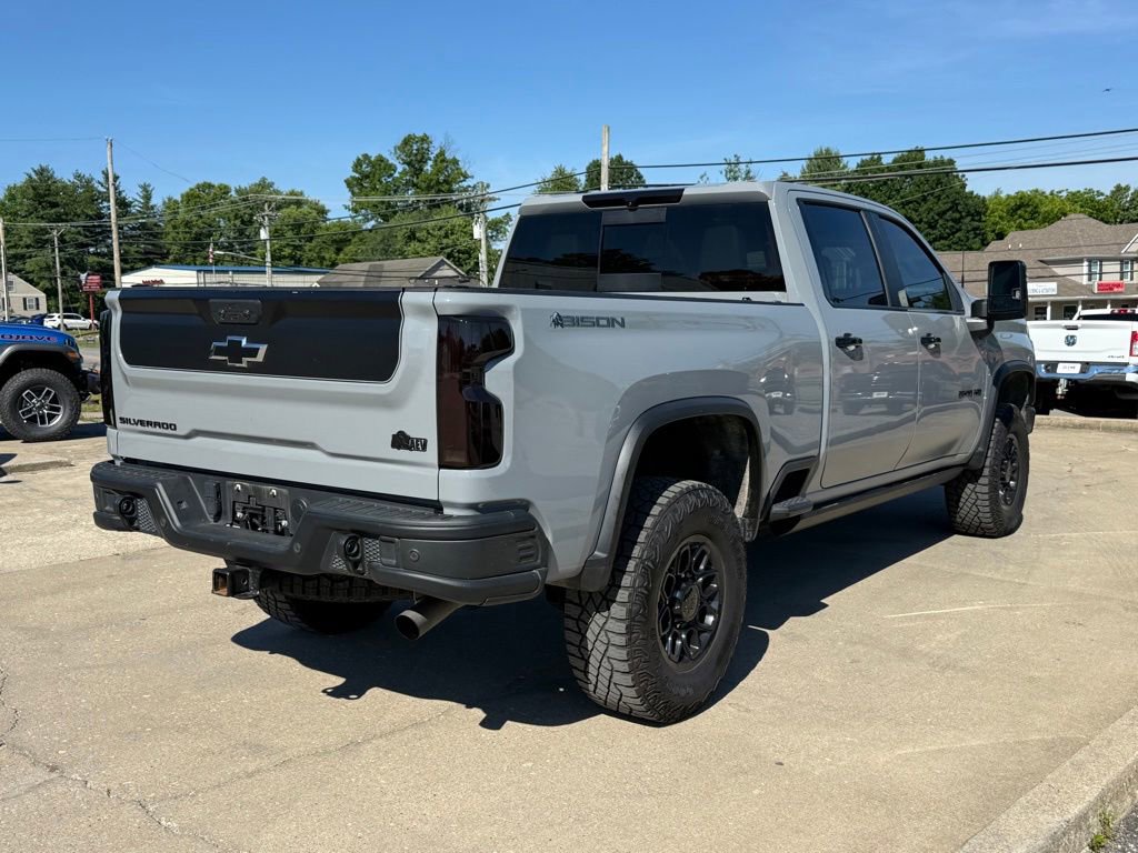 Used 2024 Chevrolet Silverado 2500 ZR2 w/ ZR2 Bison Edition AWD/4WD image 6