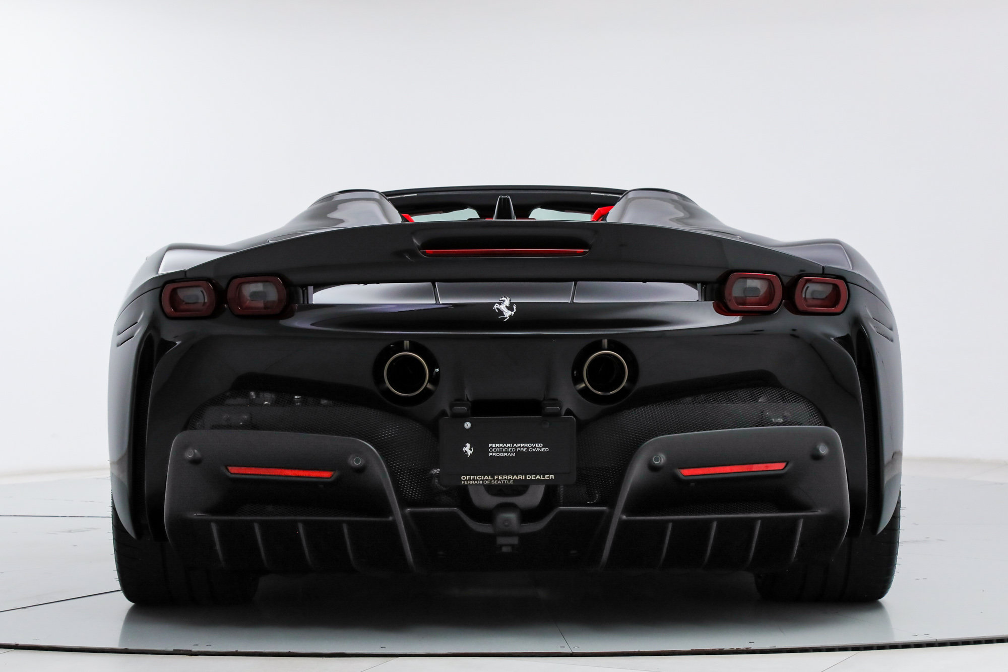 Certified 2022 Ferrari SF90 Spider AWD/4WD image 7
