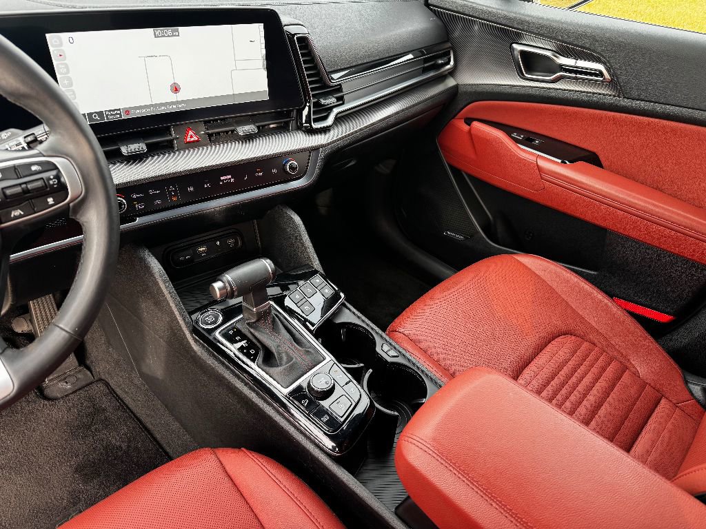 Used 2024 Kia Sportage SX image 18