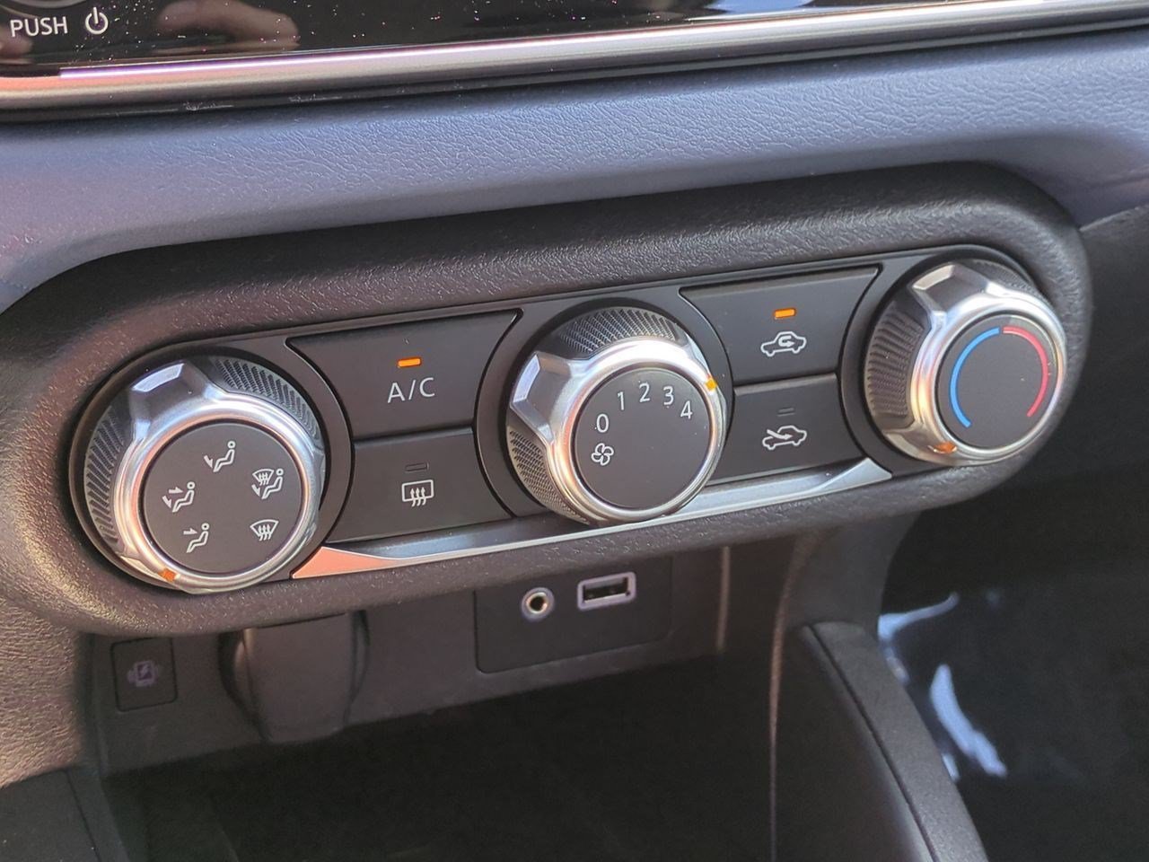 Certified 2025 Nissan Versa SV FWD image 24