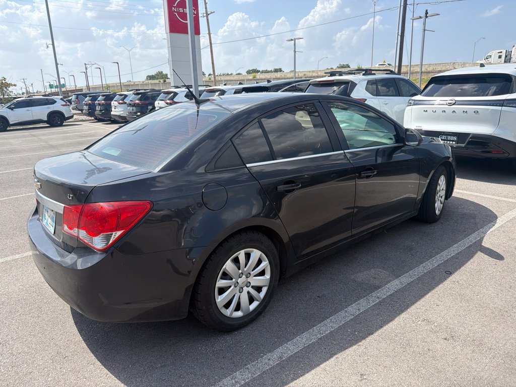 Used 2011 Chevrolet Cruze LT FWD image 4