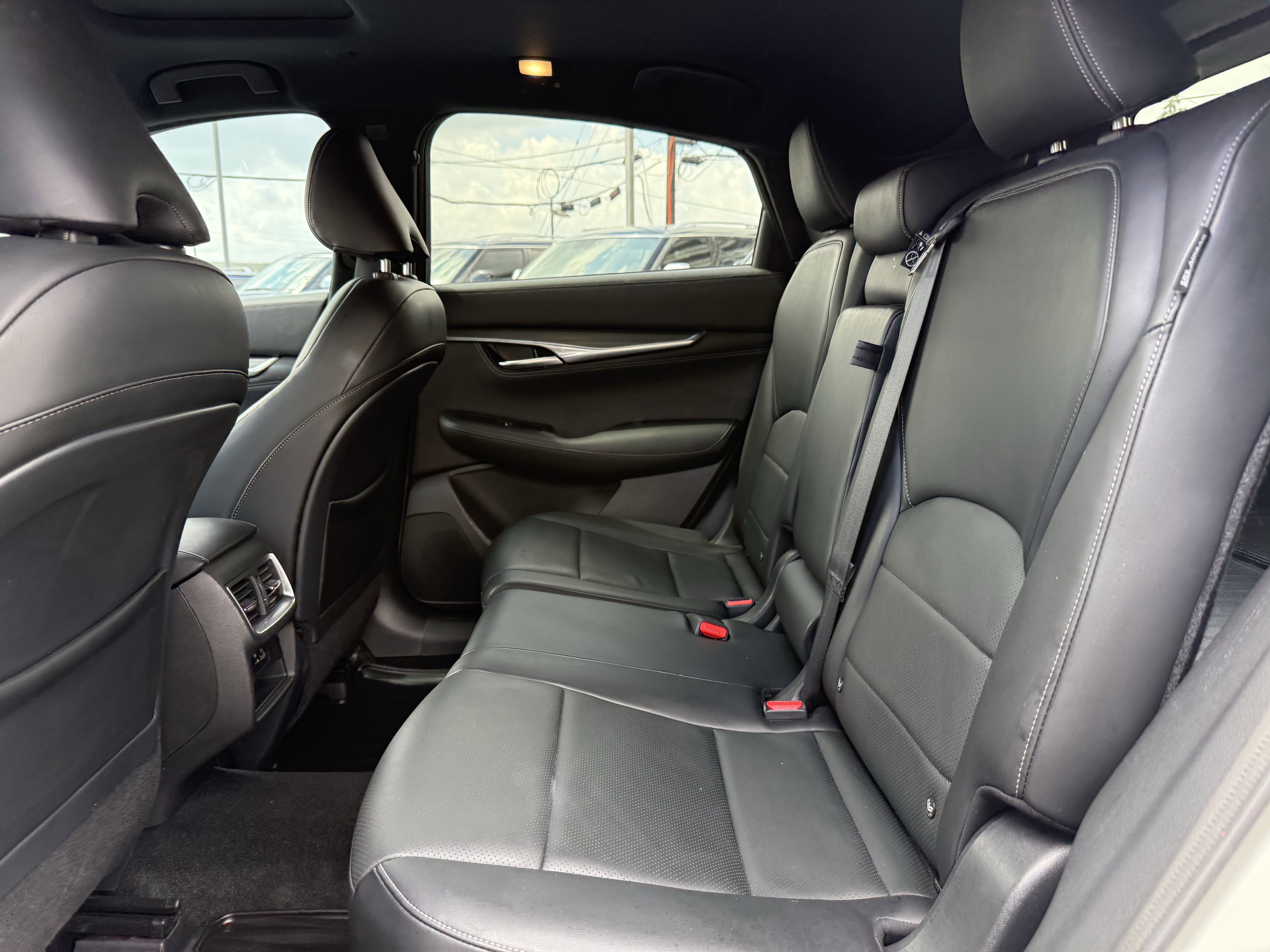 Certified 2023 INFINITI QX55 Luxe w/ Cargo Package AWD/4WD image 14