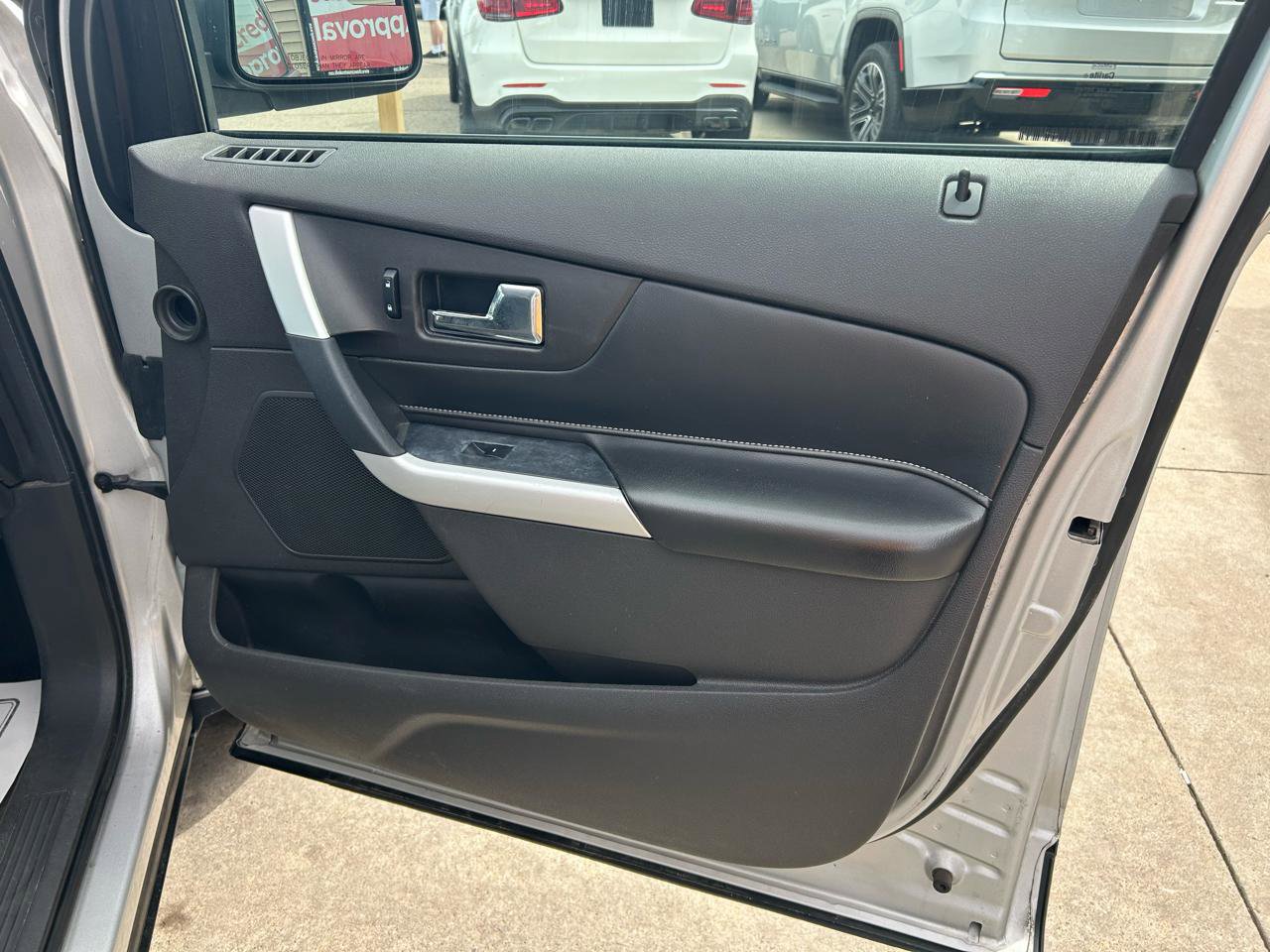 Used 2011 Ford Edge SE w/ 101A Rapid Spec Order Code FWD image 16