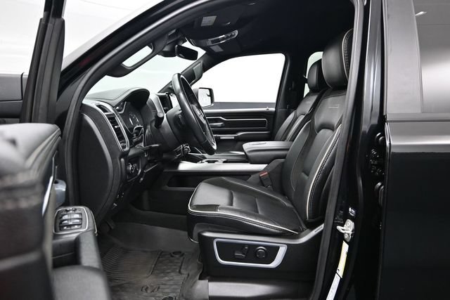 Used 2023 RAM 1500 Laramie AWD/4WD image 19