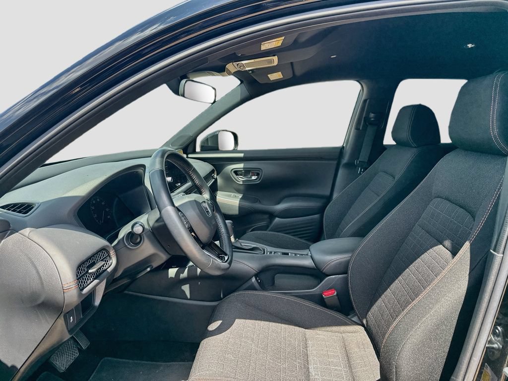 Used 2026 Honda HR-V Sport image 10