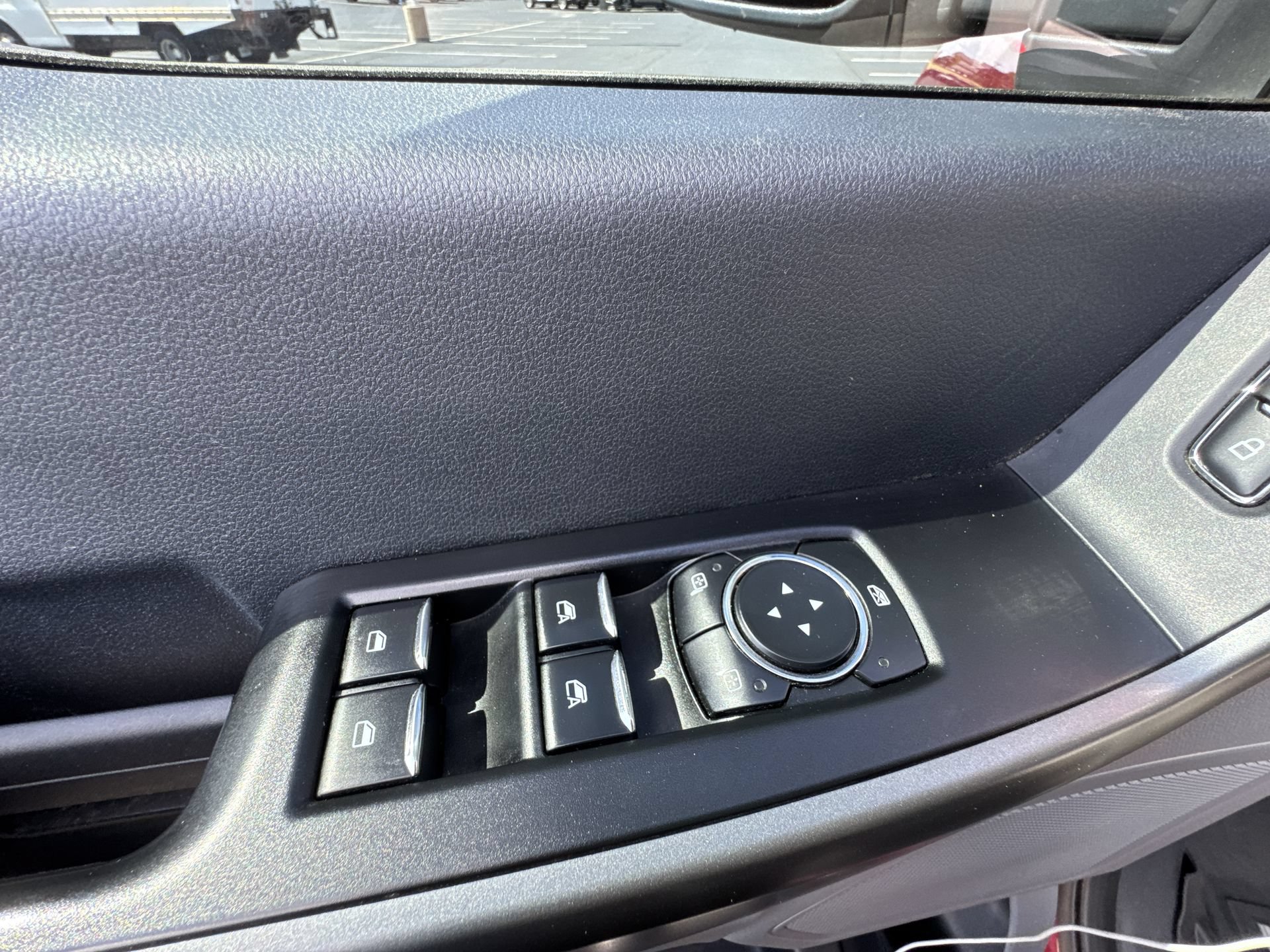 Used 2025 Ford F350 XLT AWD/4WD image 13
