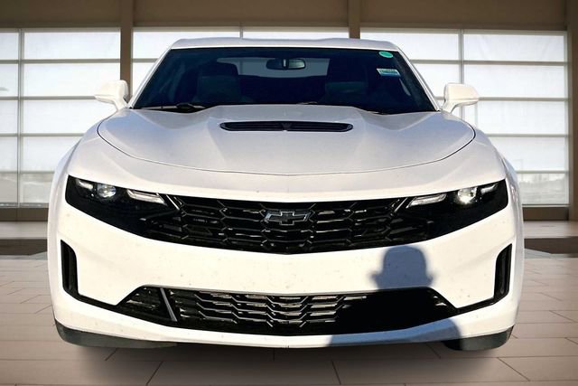 Used 2021 Chevrolet Camaro LT image 3