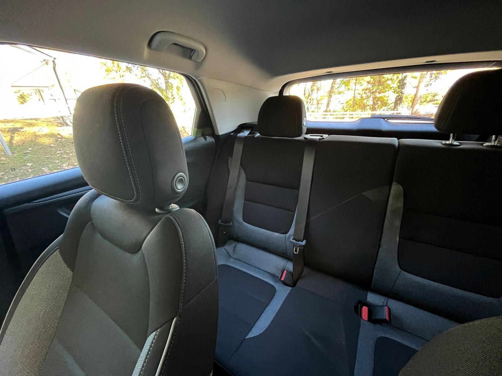 Used 2025 Chevrolet TrailBlazer LT image 35