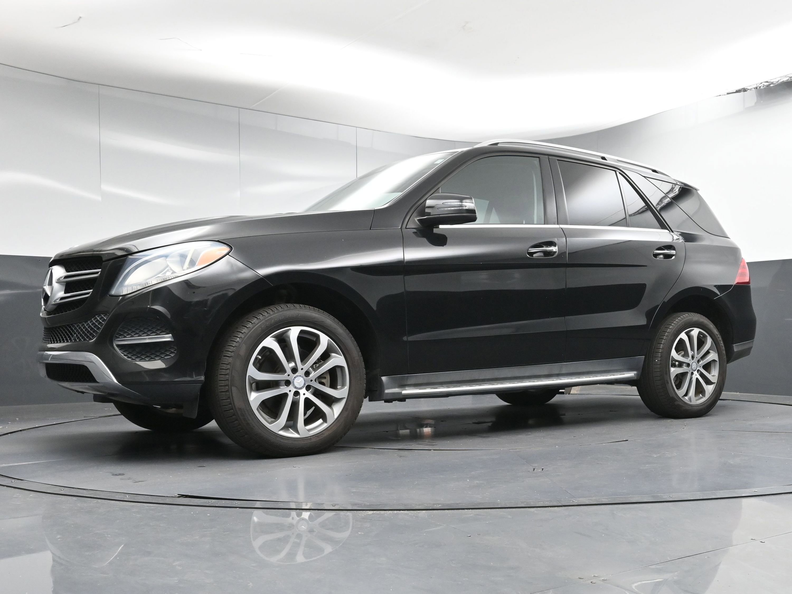 Used 2016 Mercedes-Benz GLE 350 GLE 350 w/ Premium Package image 24