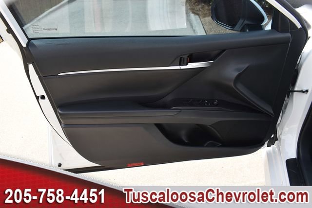 Used 2023 Toyota Camry LE FWD image 16
