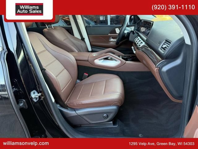 Used 2024 Mercedes-Benz GLE 450e 4MATIC w/ AMG Line Exterior image 18