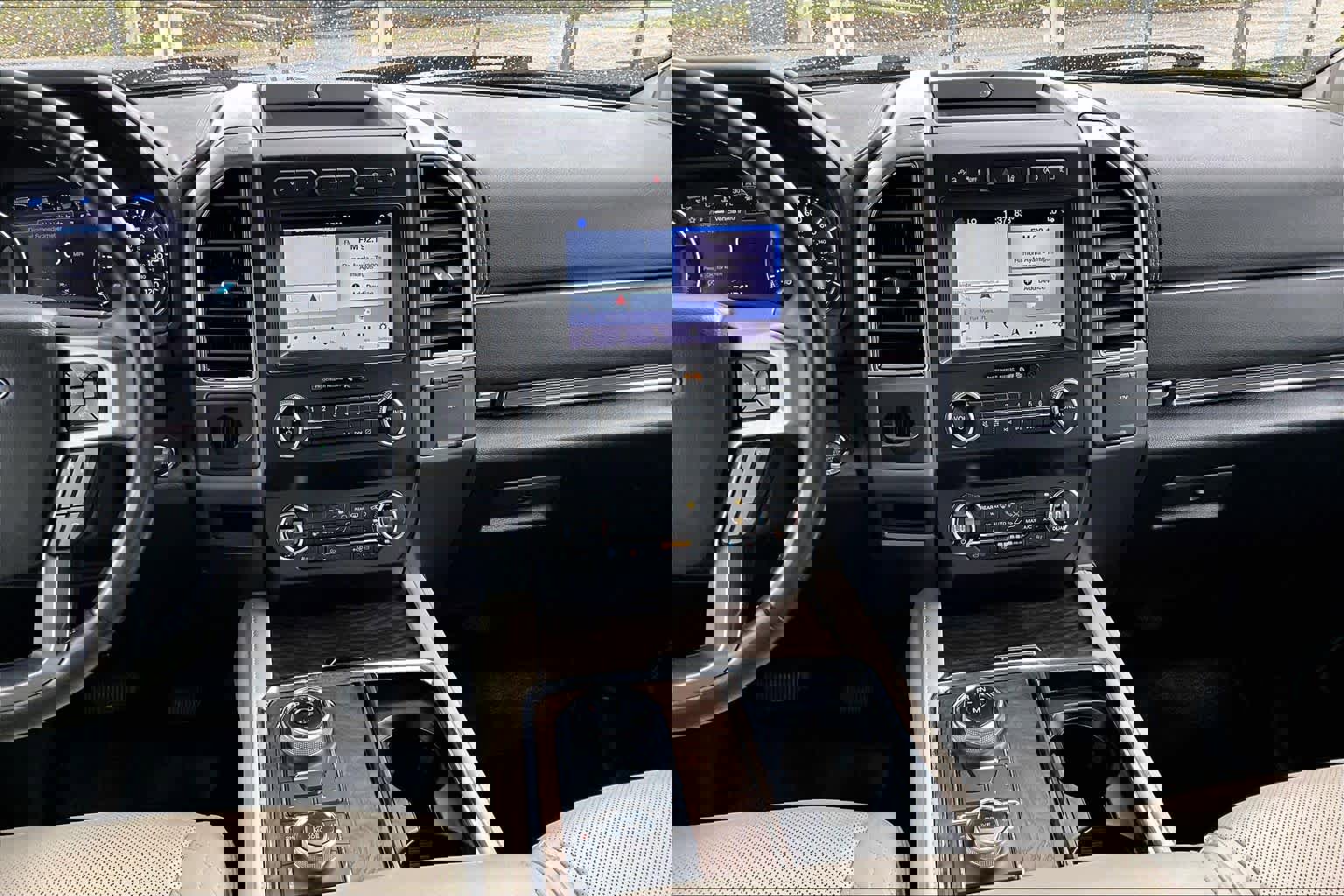 Used 2019 Ford Expedition Platinum image 7