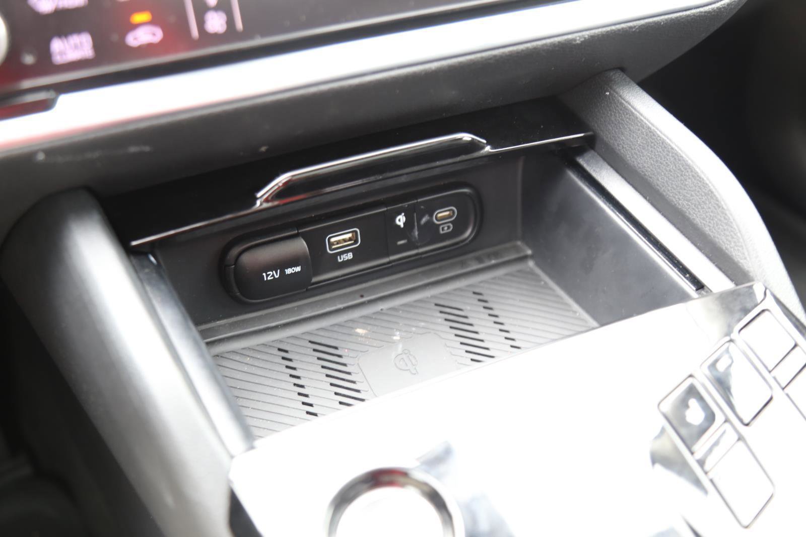 Used 2025 Kia Sportage SX Prestige AWD/4WD image 18