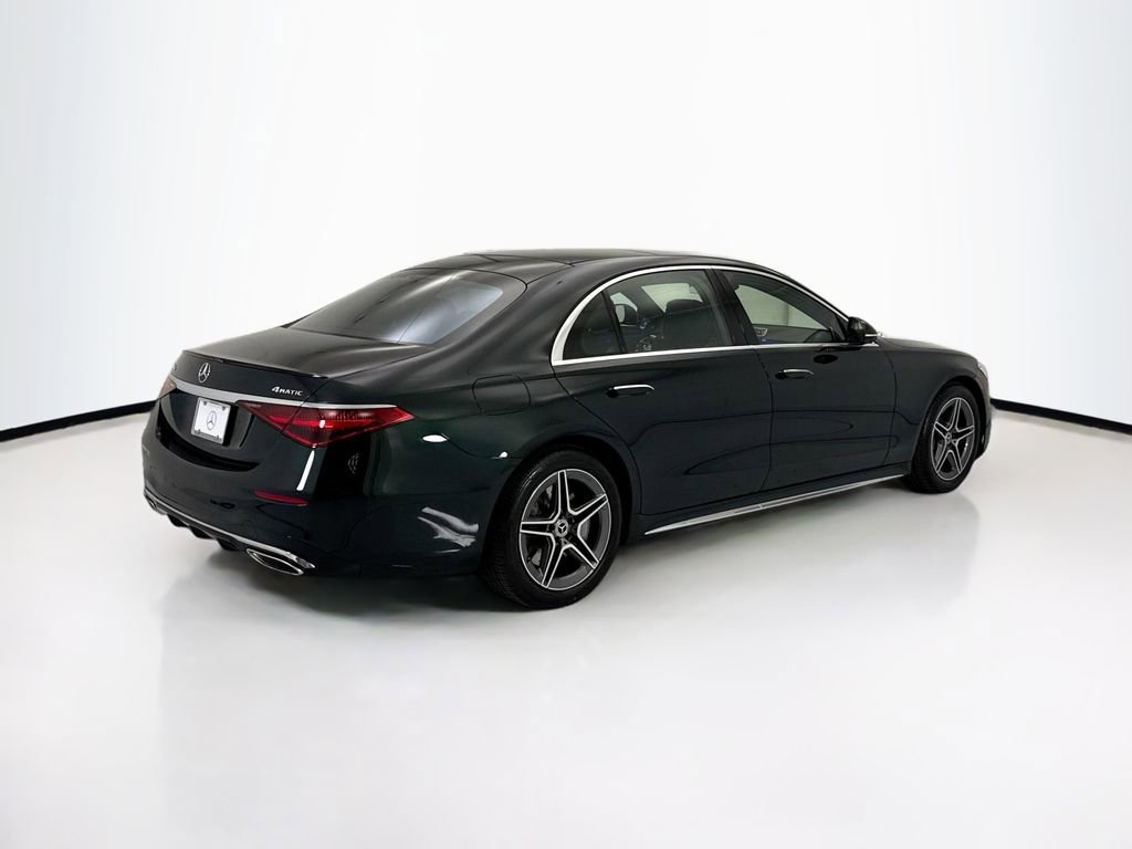 New 2026 Mercedes-Benz S 580e 4MATIC Sedan image 5