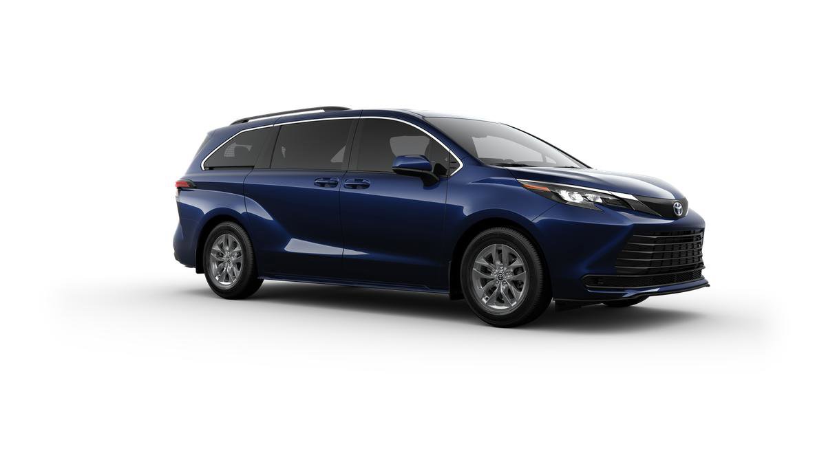 New 2025 Toyota Sienna LE image 14