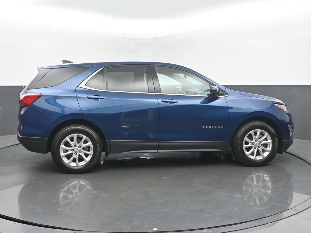 Used 2020 Chevrolet Equinox LT w/ Driver Convenience Package FWD image 6