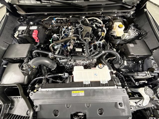 Certified 2026 Toyota Tacoma SR5 AWD/4WD image 30