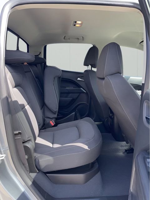 Used 2022 Chevrolet Colorado LT w/ LT Convenience Package image 15