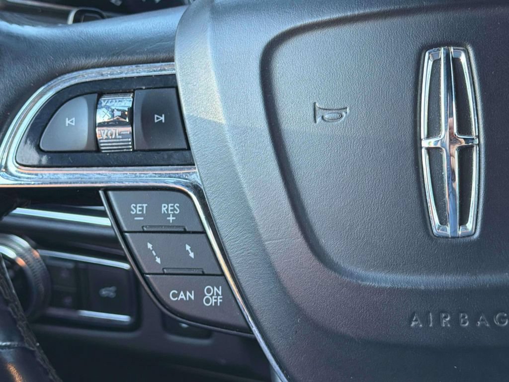 Used 2021 Lincoln Navigator L Reserve RWD image 11