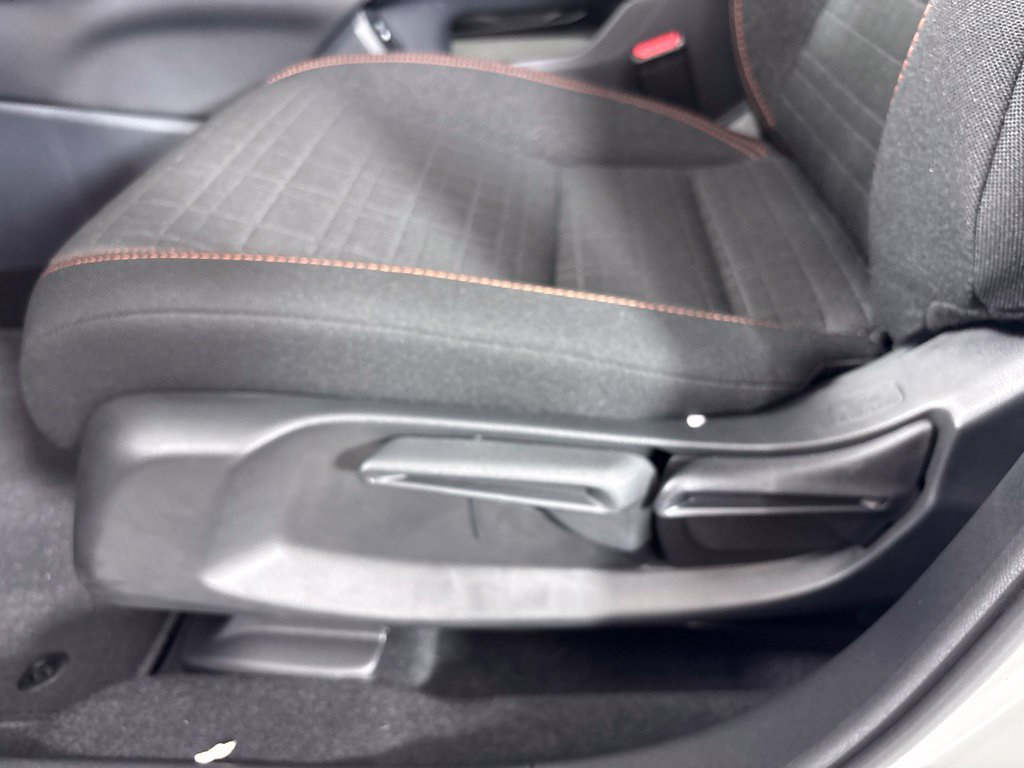 Used 2027 Honda HR-V Sport image 24