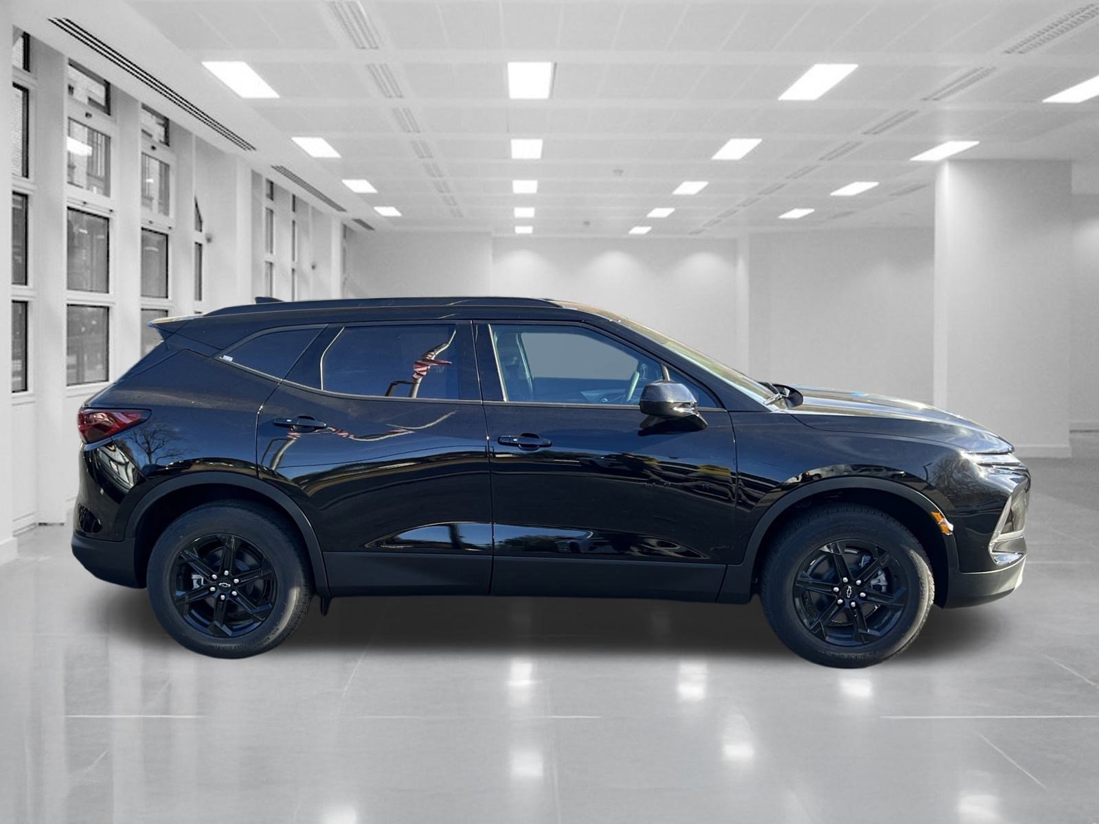 New 2026 Chevrolet Blazer LT w/ Convenience Package image 4
