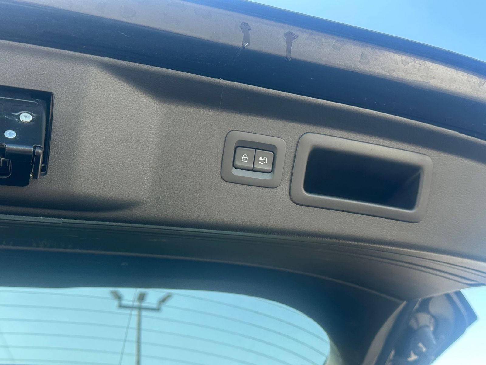 Used 2025 MAZDA CX-50 2.5 Hybrid w/ Premium Plus Pkg AWD/4WD image 23