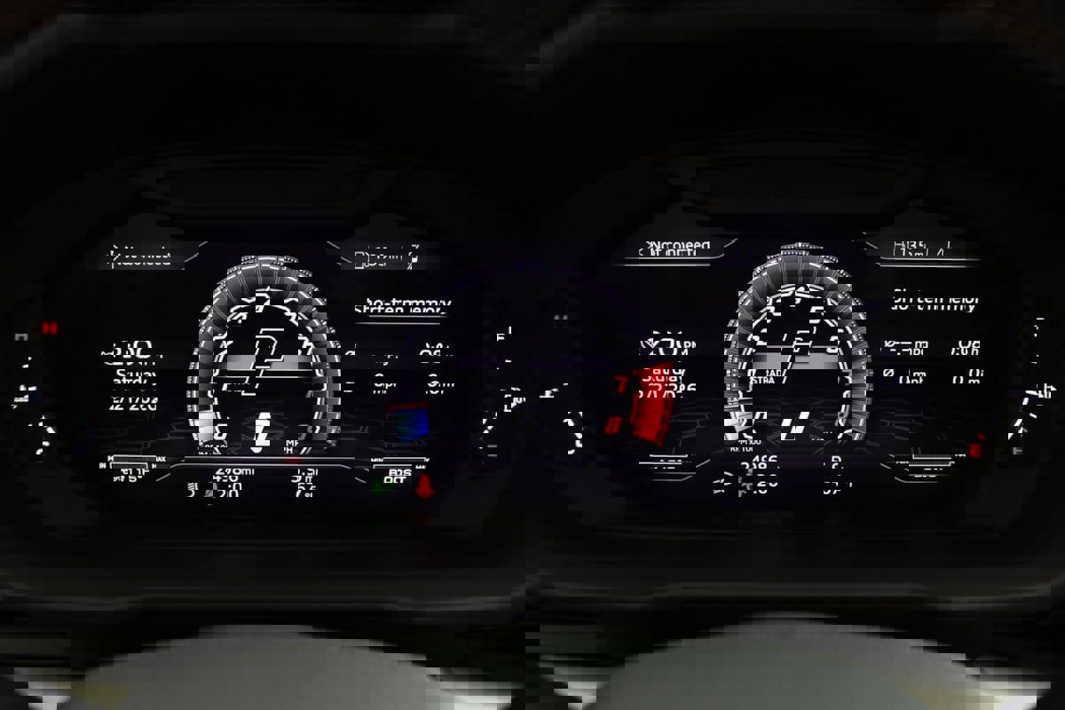 Used 2019 Lamborghini Urus image 29