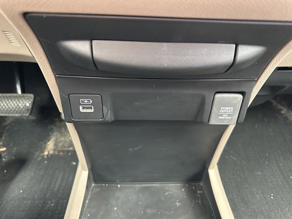Certified 2024 Honda Odyssey EX image 26