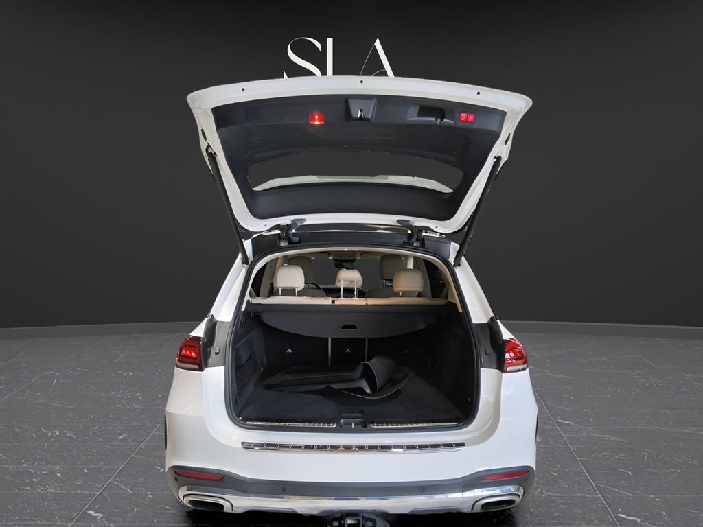 Used 2021 Mercedes-Benz GLE 450 4MATIC w/ AMG Line Exterior image 9