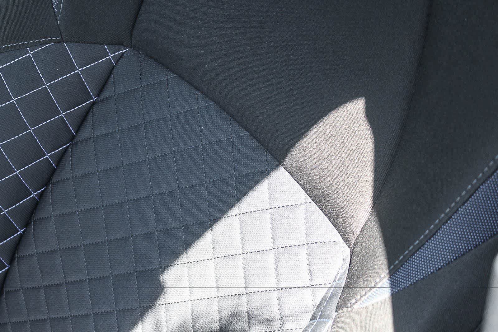 Used 2021 Toyota C-HR XLE FWD image 33