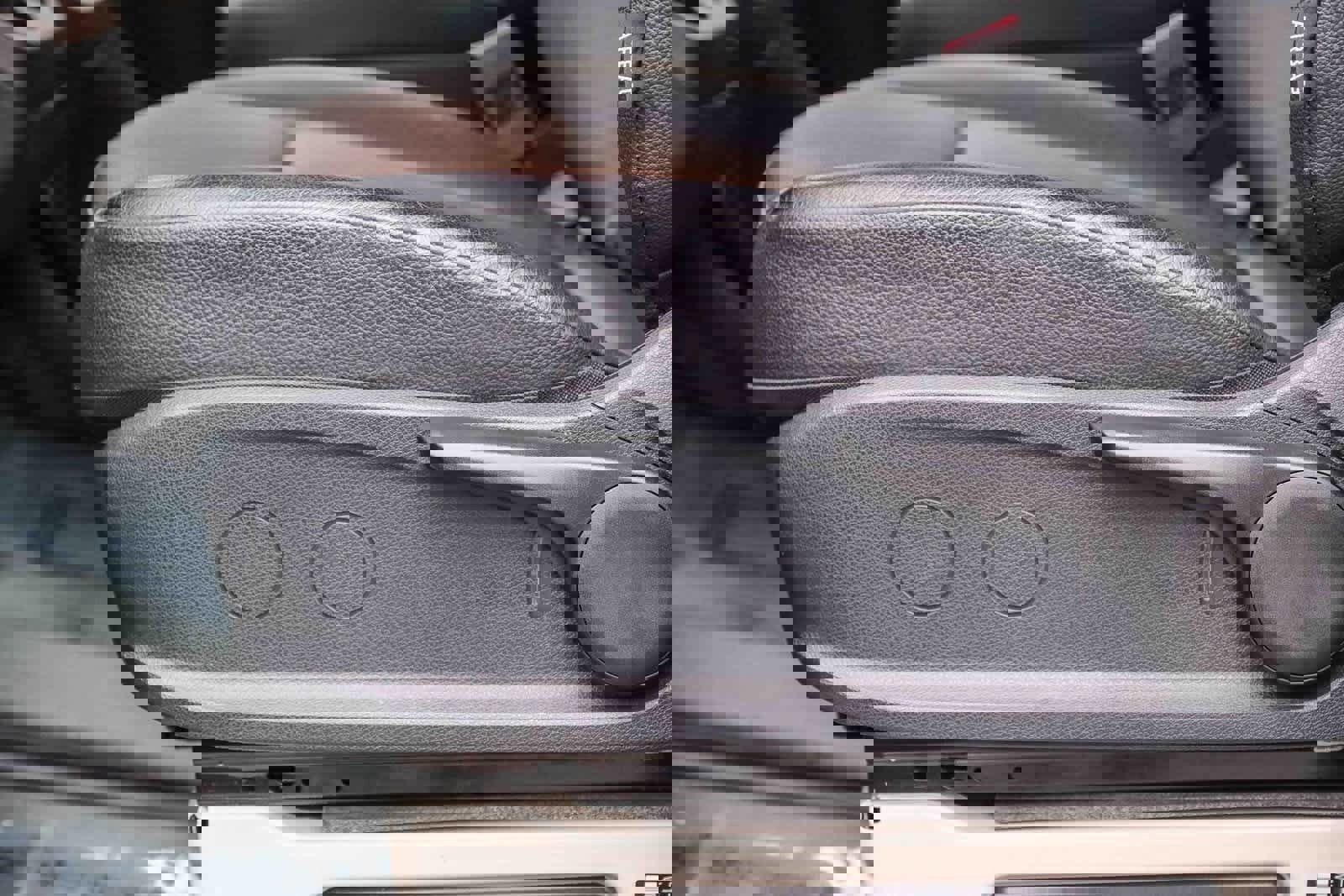 Used 2024 Mercedes-Benz Sprinter 2500 image 25