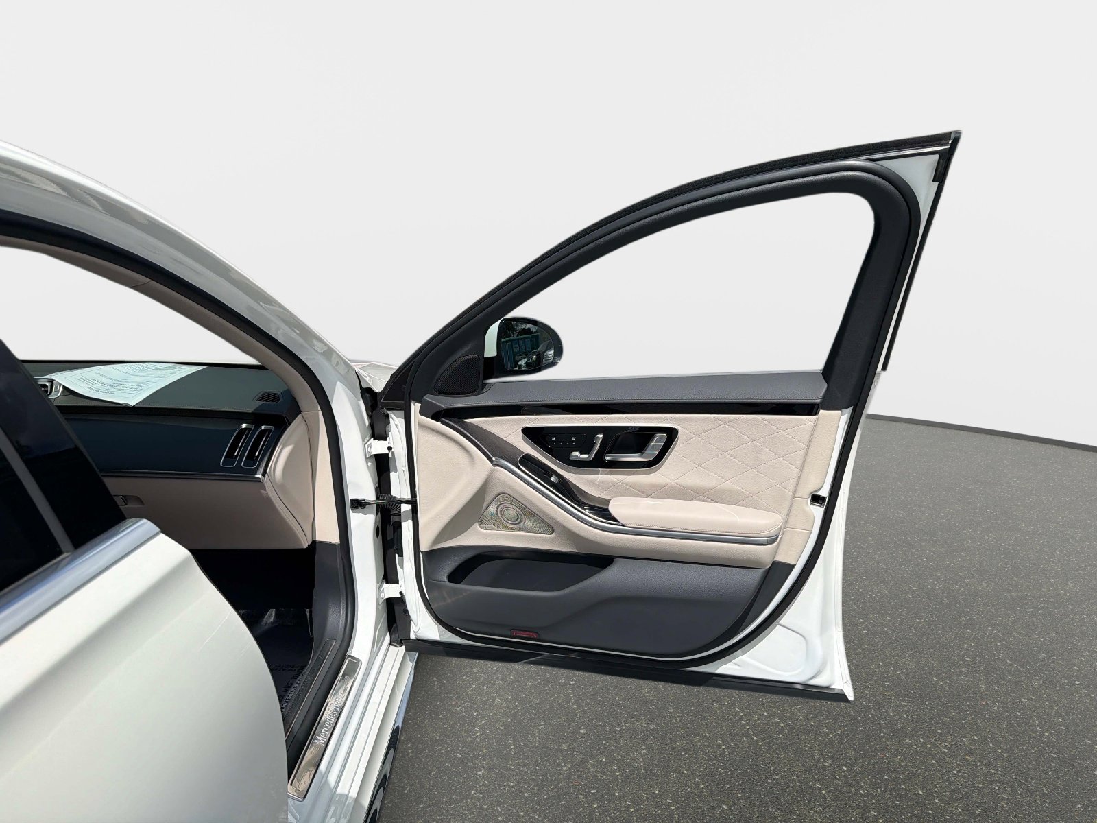 Used 2022 Mercedes-Benz S 580 4MATIC Sedan image 21