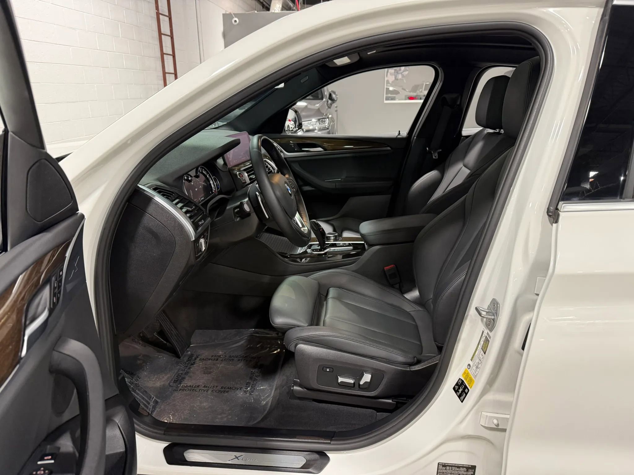 Used 2019 BMW X4 xDrive30i AWD/4WD image 14