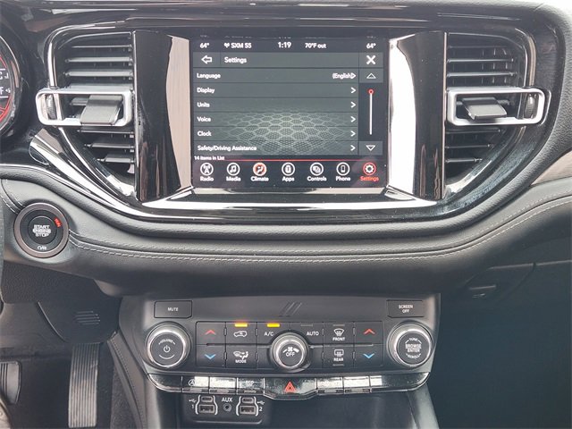 Used 2022 Dodge Durango SXT image 17