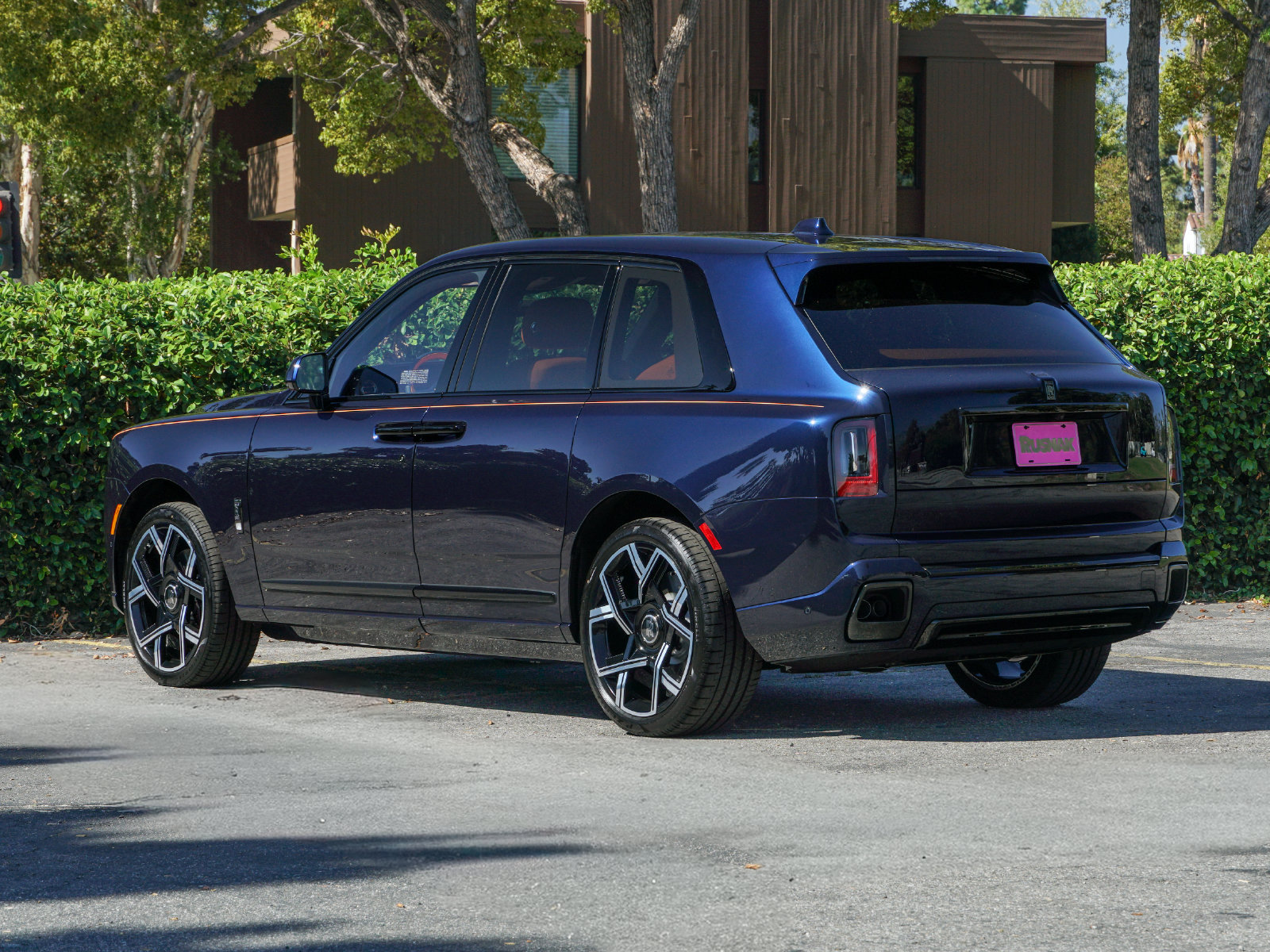 New 2027 Rolls-Royce Cullinan Black Badge AWD/4WD image 7