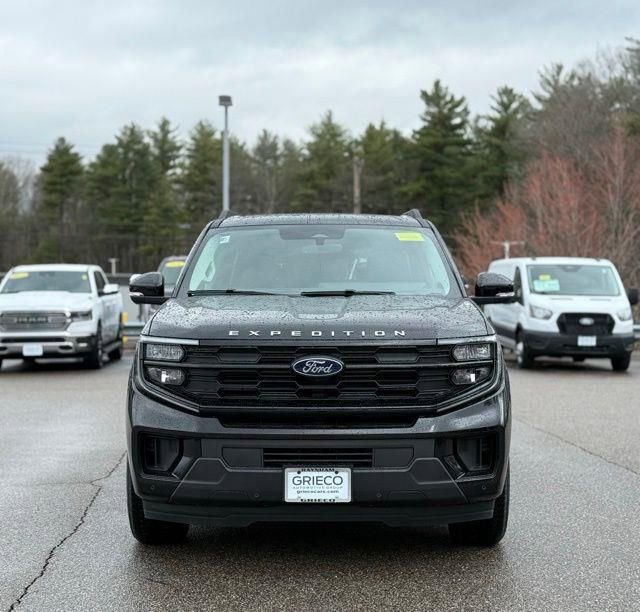 New 2026 Ford Expedition Max Active image 12