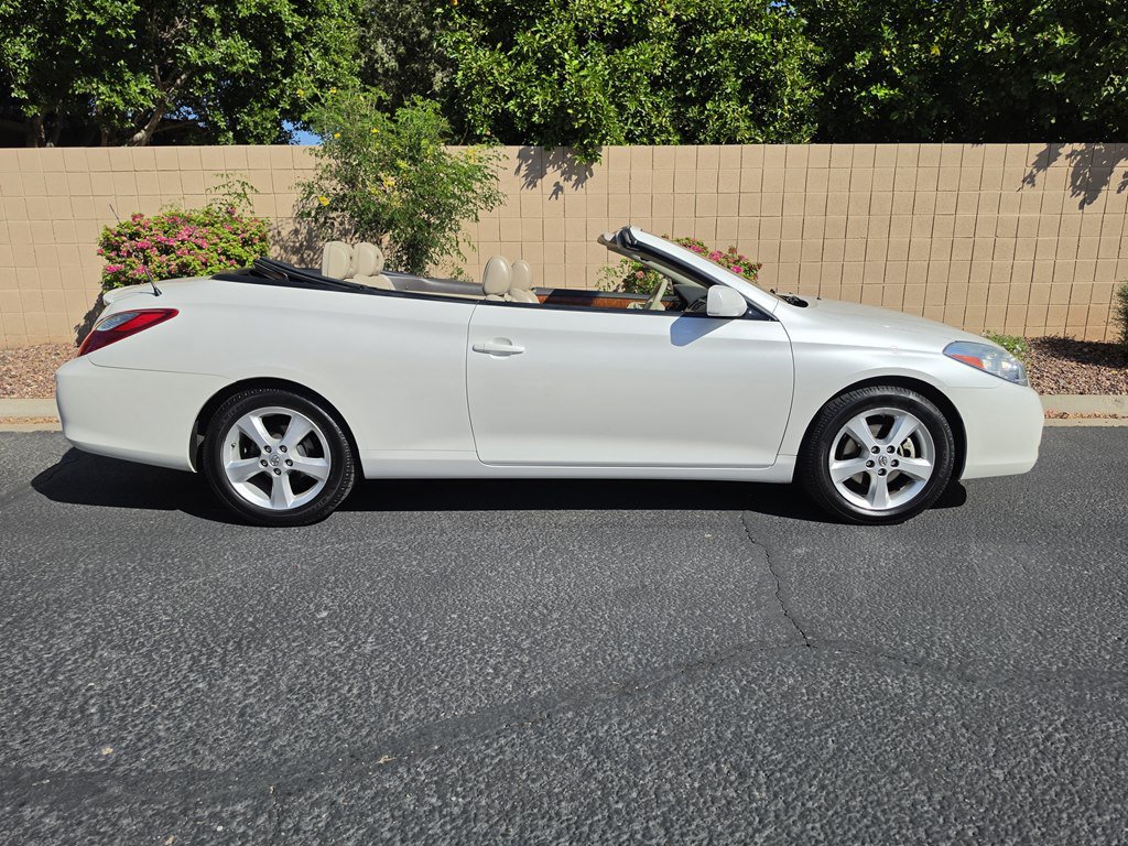 Used 2007 Toyota Solara SLE FWD image 2