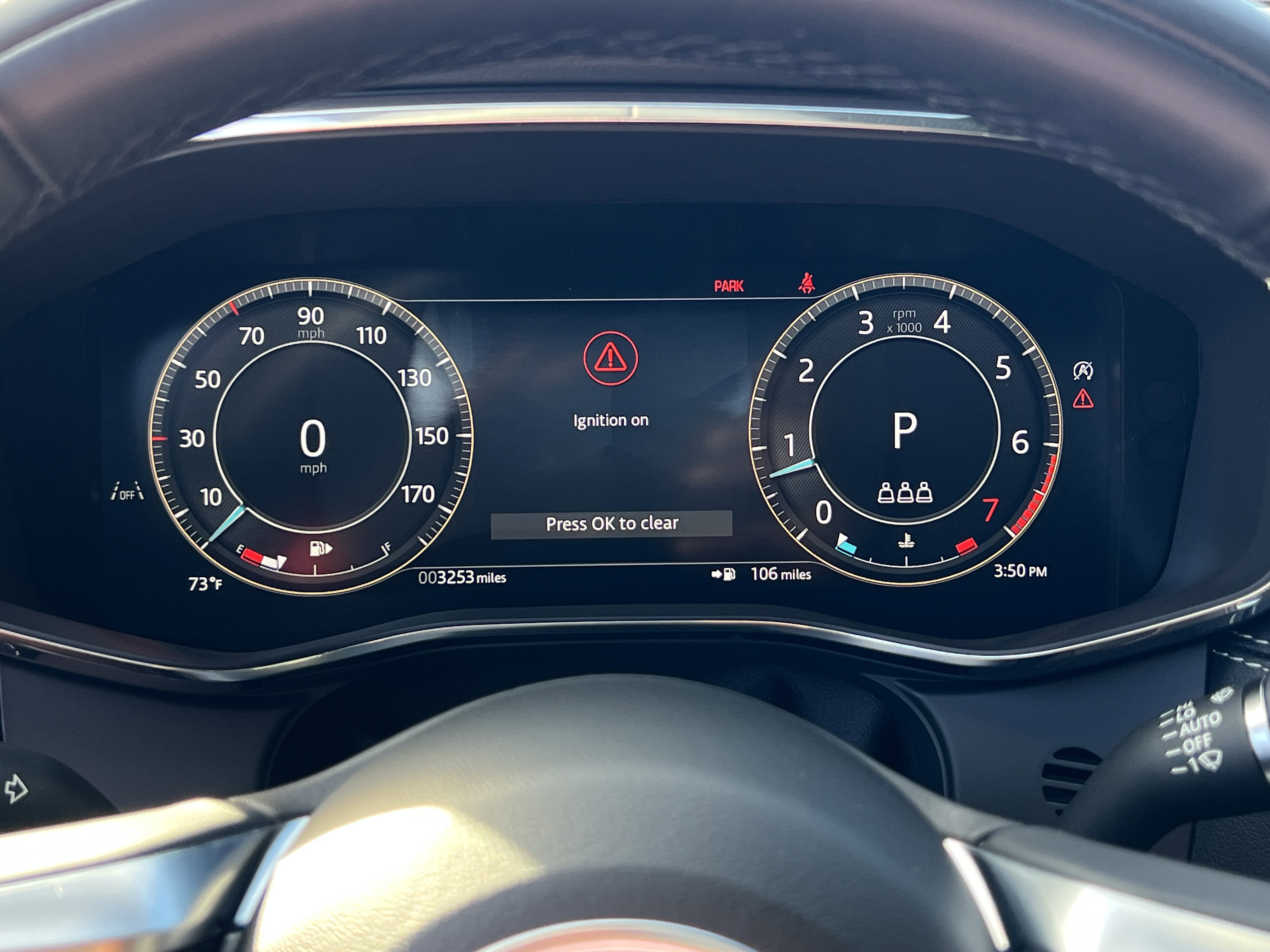 Certified 2025 Jaguar F-PACE R-Dynamic S image 25