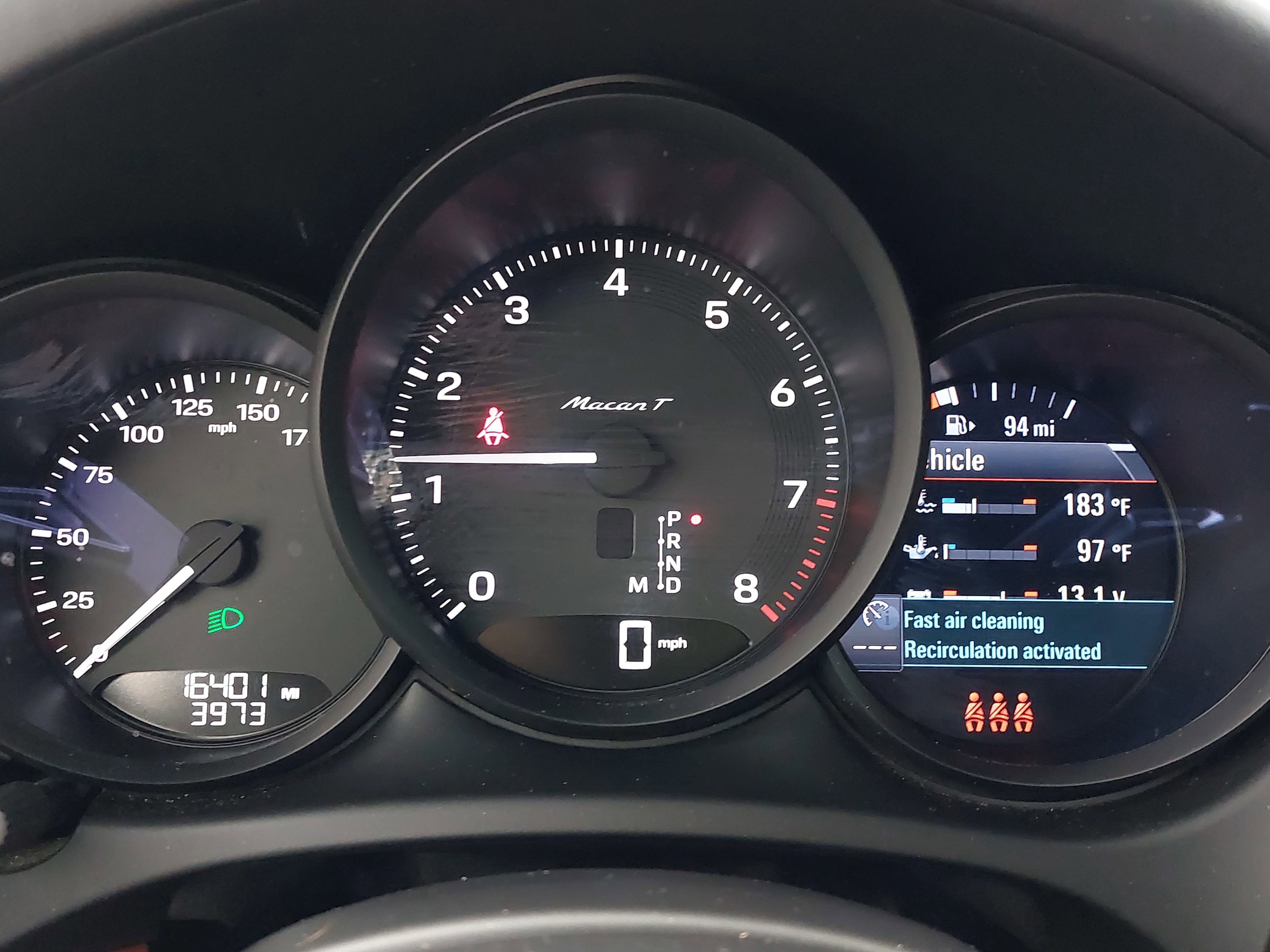Certified 2024 Porsche Macan Turbo AWD/4WD image 21
