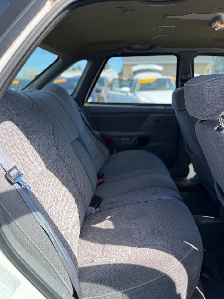 Used 1995 Mercury Sable GS image 7