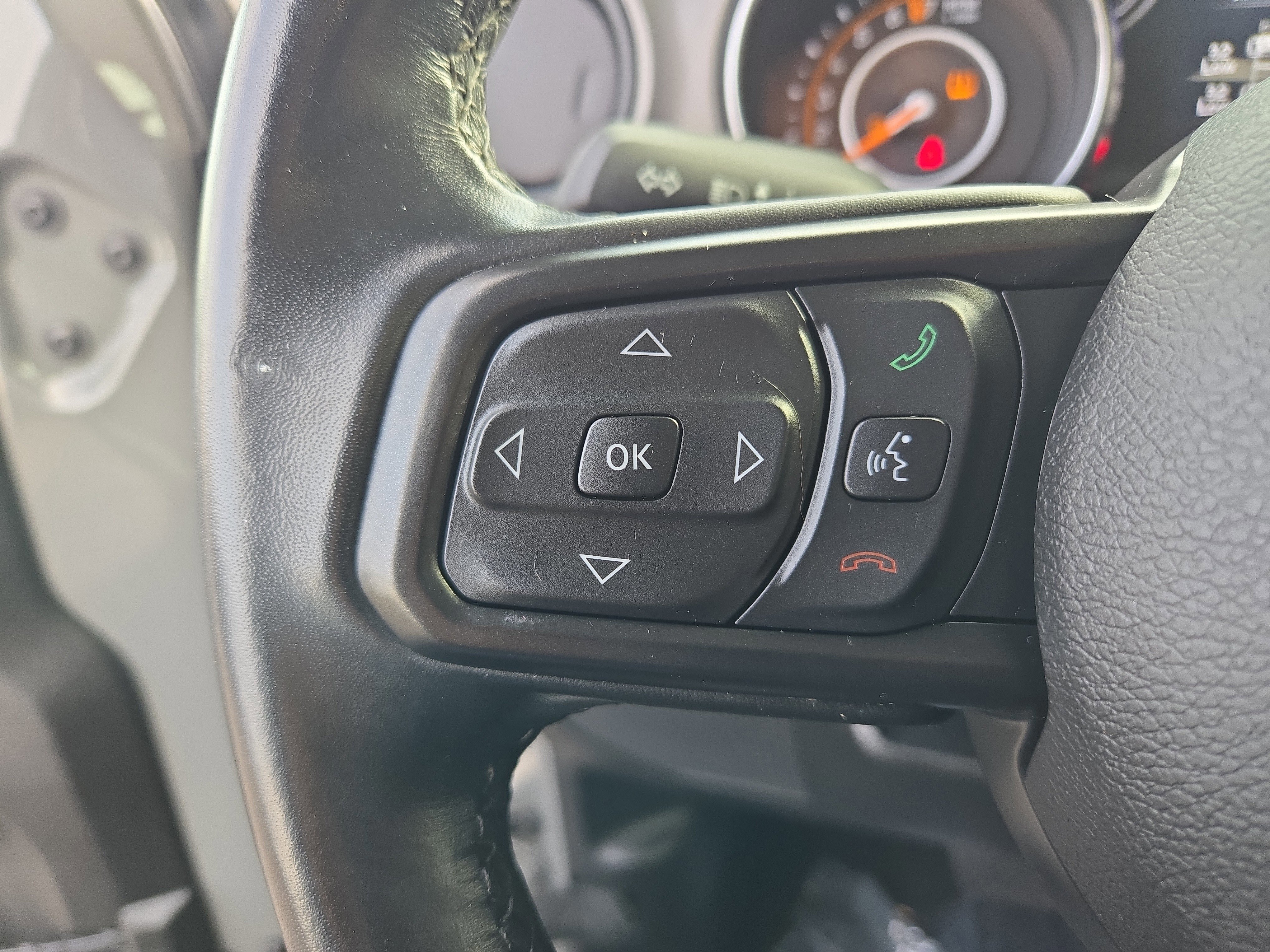 Used 2022 Jeep Gladiator Sport image 17