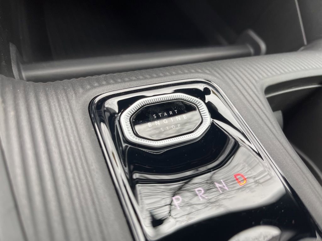 New 2026 Jeep Cherokee Overland image 38