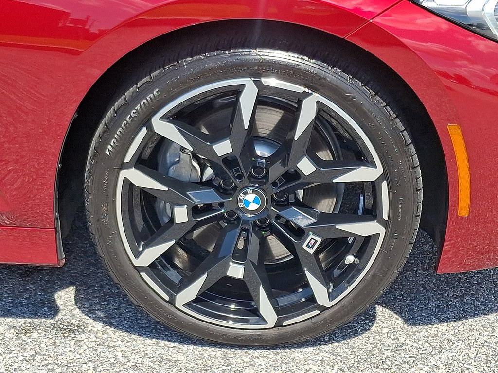 Used 2026 BMW 330i xDrive Sedan w/ M Sport Package AWD/4WD image 8