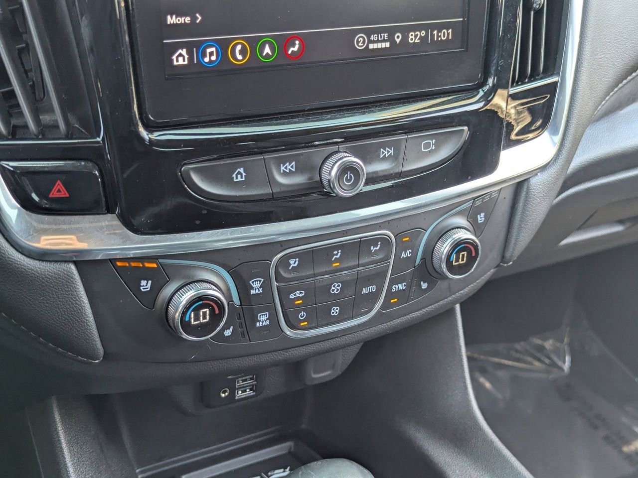 Used 2023 Chevrolet Traverse High Country AWD/4WD image 25