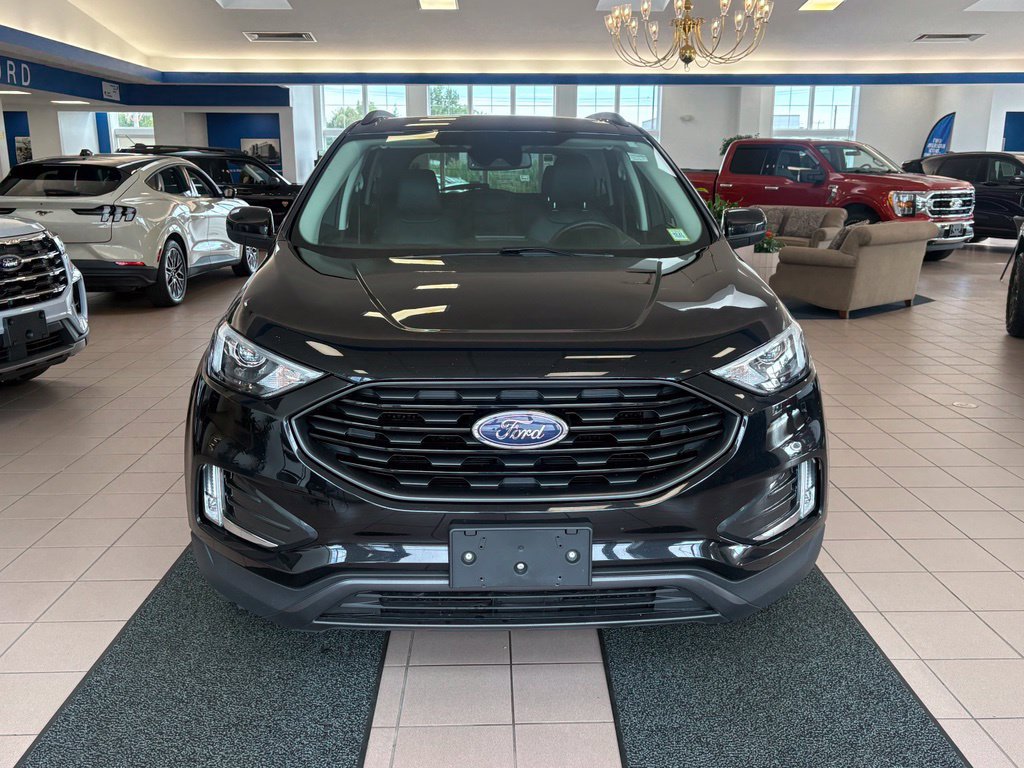 Used 2022 Ford Edge SEL w/ Sport Appearance Package AWD/4WD image 8