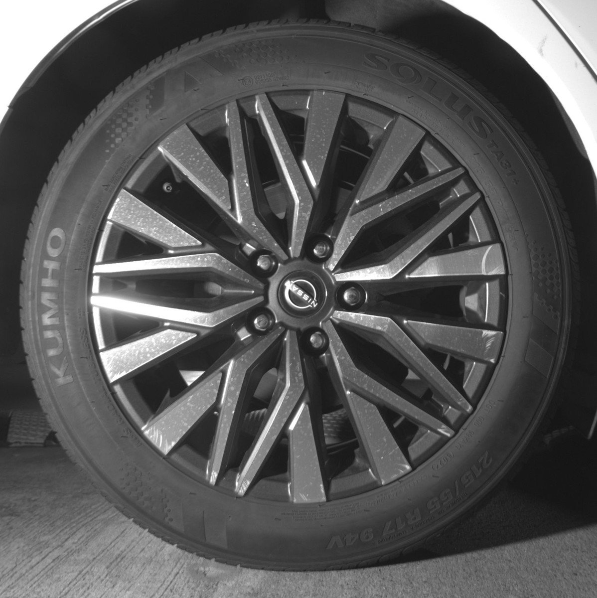 Used 2025 Nissan Altima 2.5 SV image 15